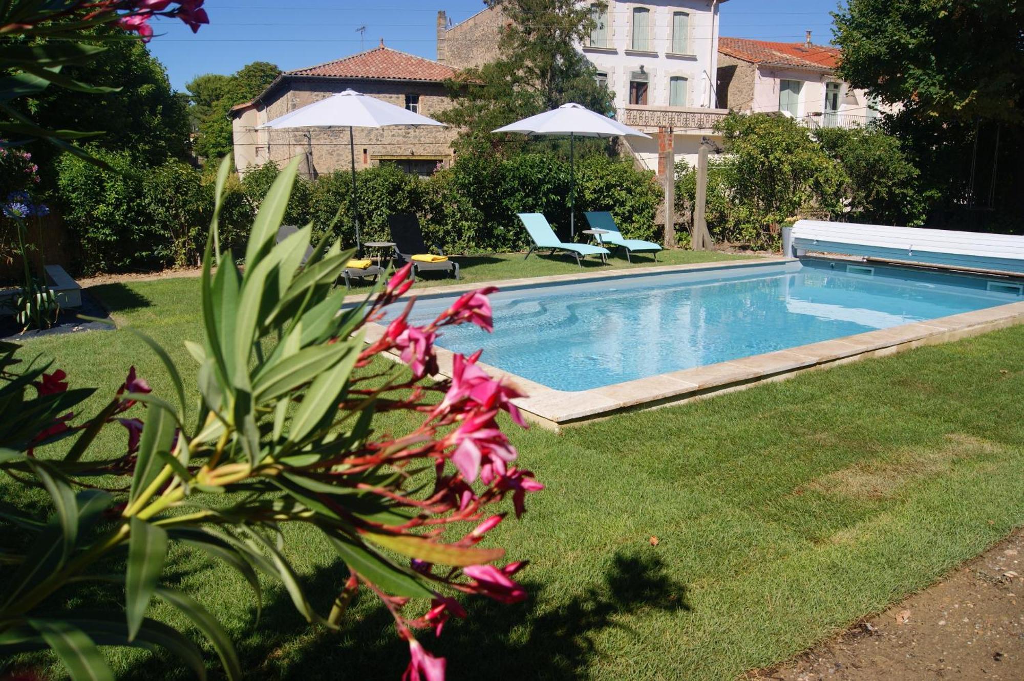Le Petit Moliere Bed & Breakfast Servian Exterior photo
